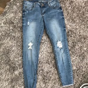 the ripped skinny 7/8 jean